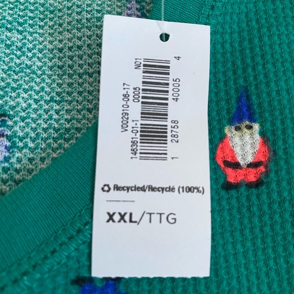 NWT Old Navy Womens Size XXL Green Thermal Shirt Gnomes Long Sleeve stretch - Picture 3 of 14